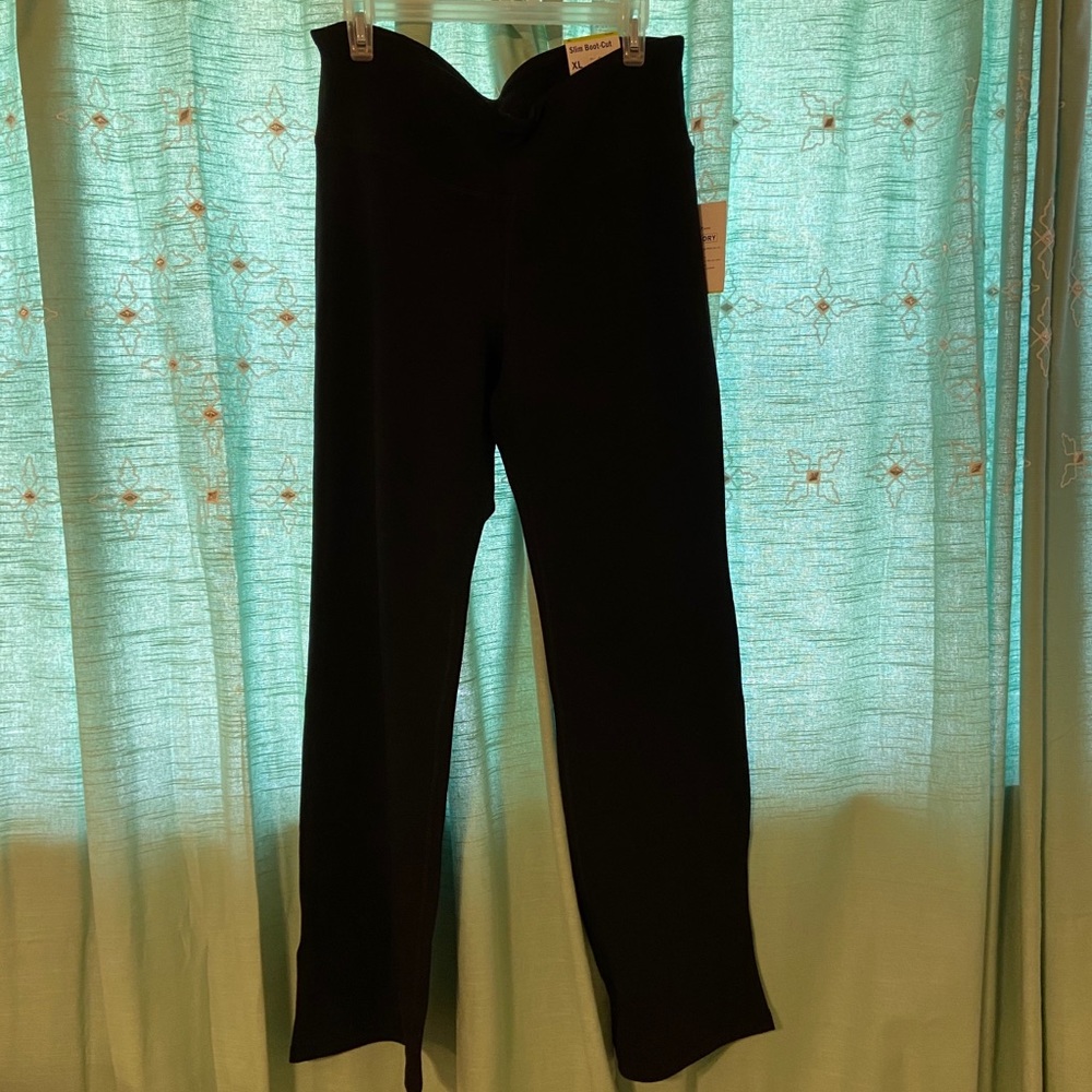 Old Navy XL High Rise Slim Boot-cut Yoga Pants NWT